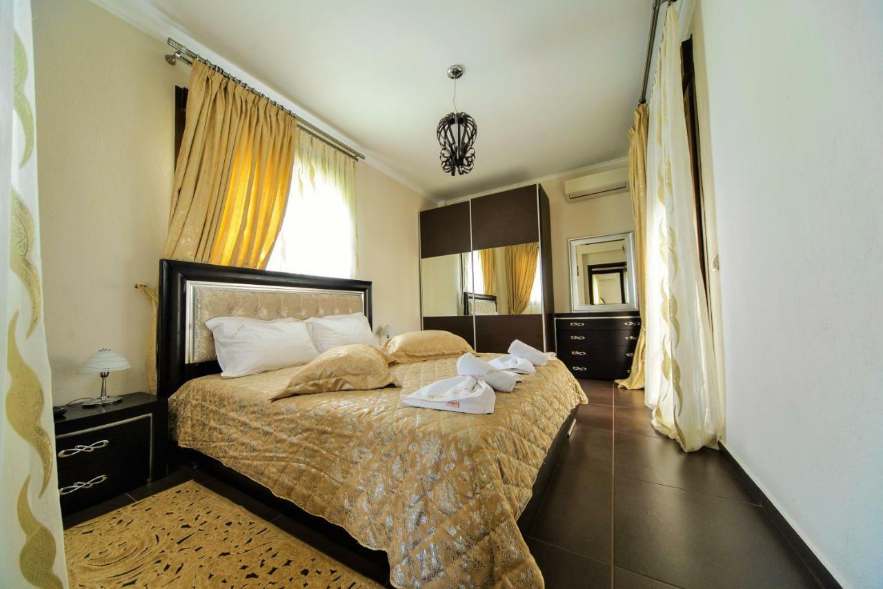 Villas Hanioti Bagian luar foto