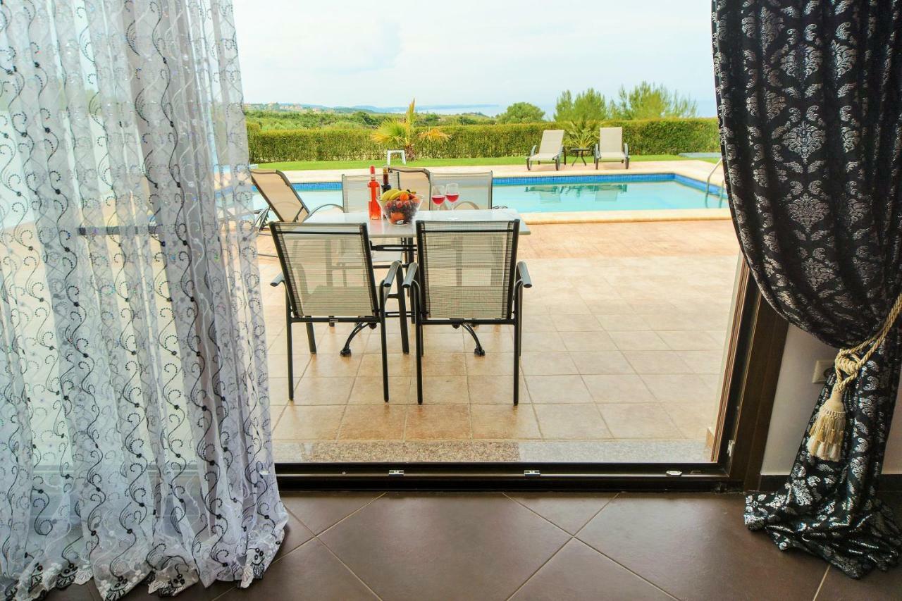 Villas Hanioti Bagian luar foto