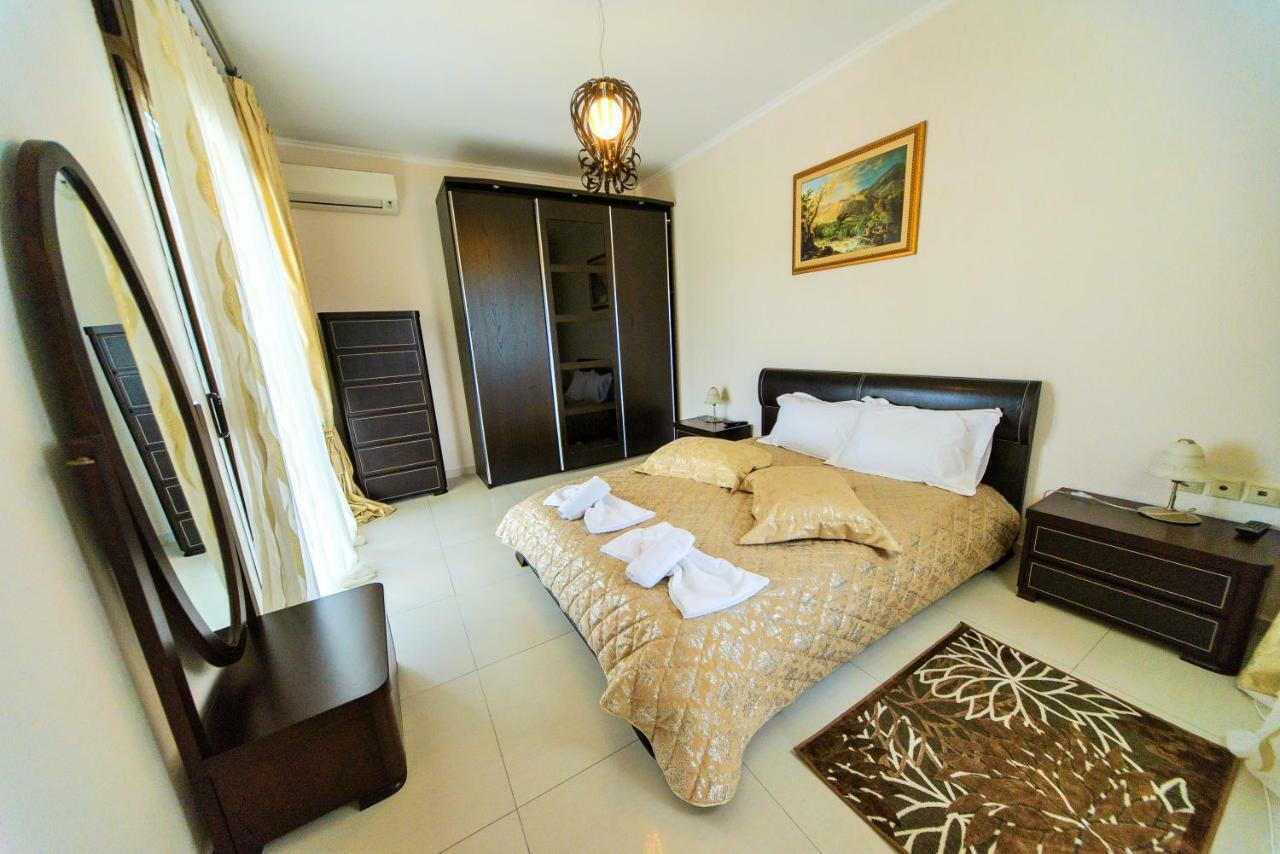Villas Hanioti Bagian luar foto